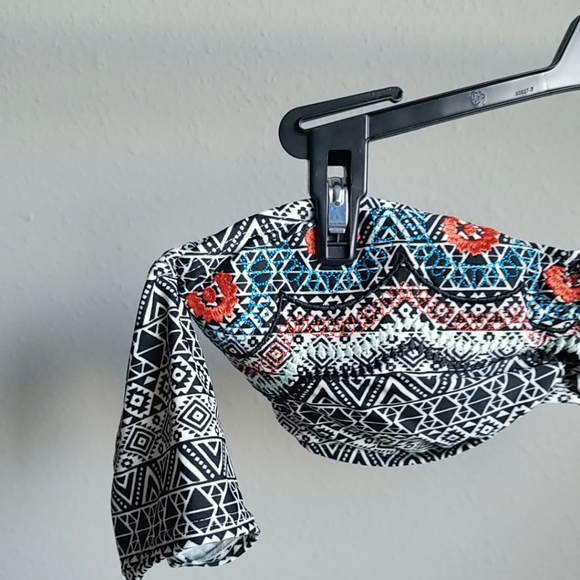 Aztec Bikini - Picture 5 of 5